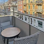 2br Flat In The Center - West 12 *